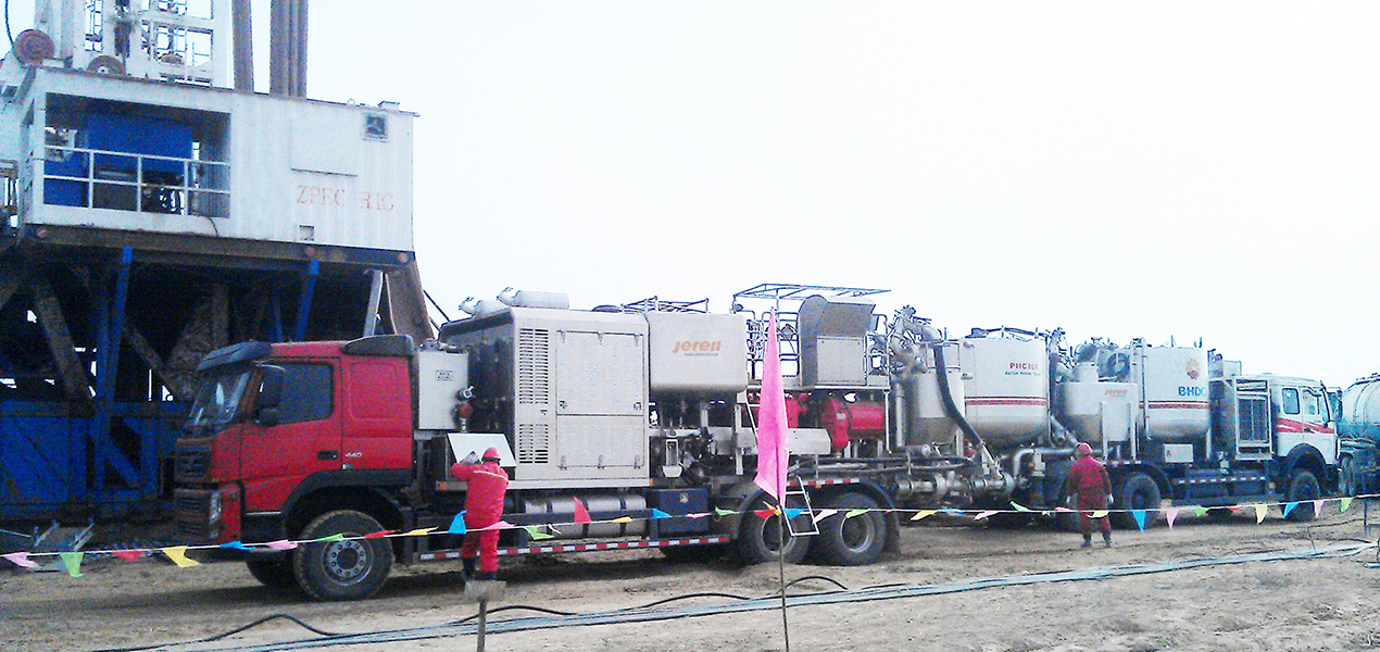 Jereh Truck Mounted Twin Pump Cementing Unit＆Batch Mixer in Shanxi,China