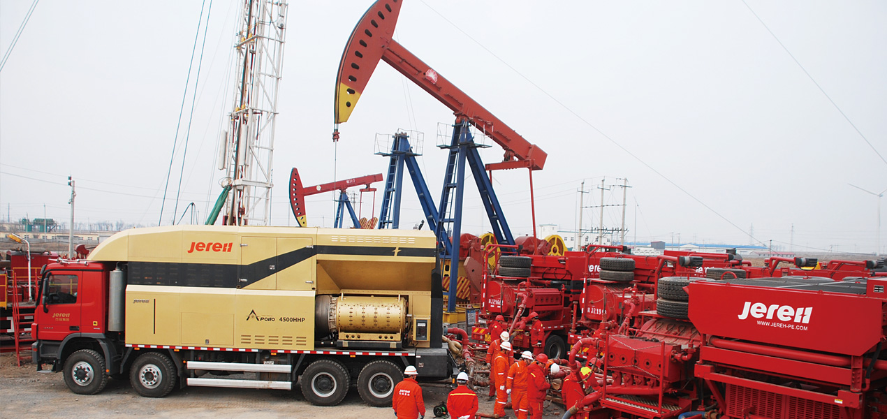 Jereh 4500 Turbine-driven Frac Pumper in Dagang Oilfield,China