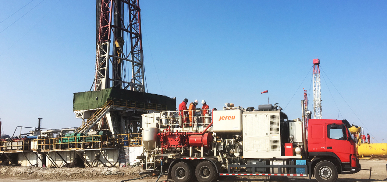 Truck Mounted Twin Pump Cementing Unit in Hebei,China