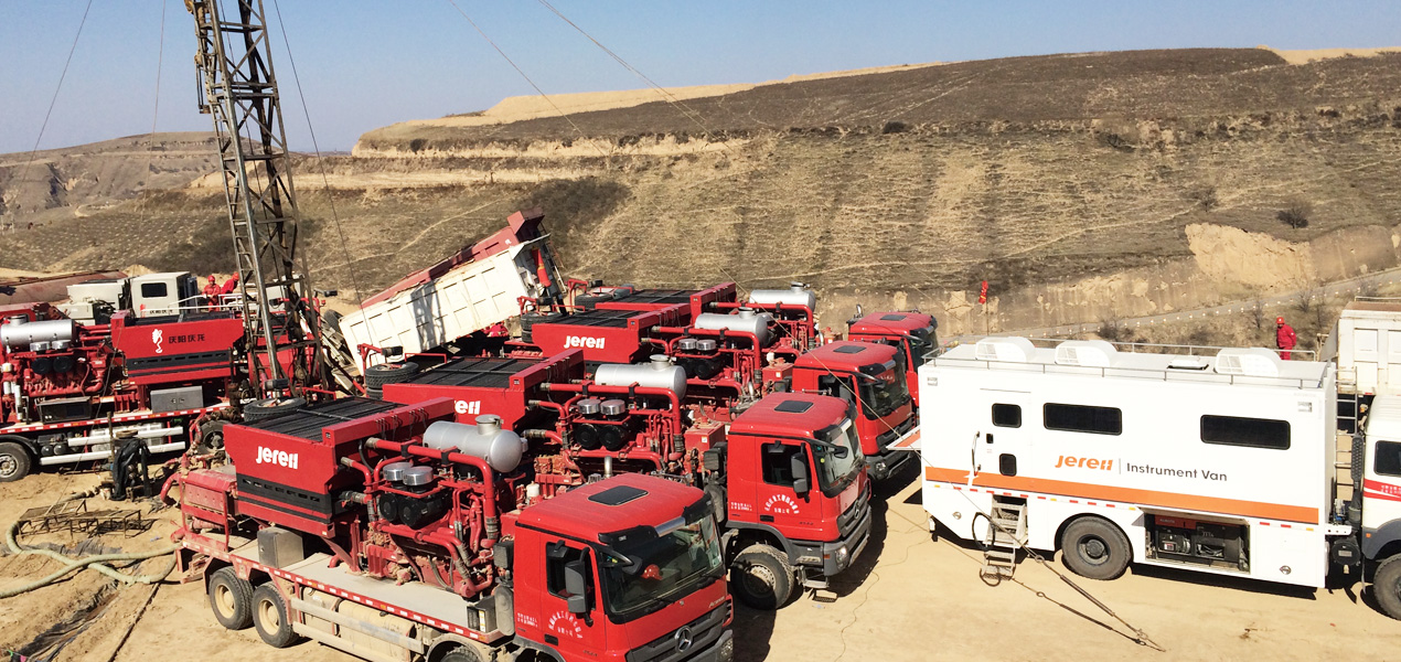 Jereh Data Van at Operation Site